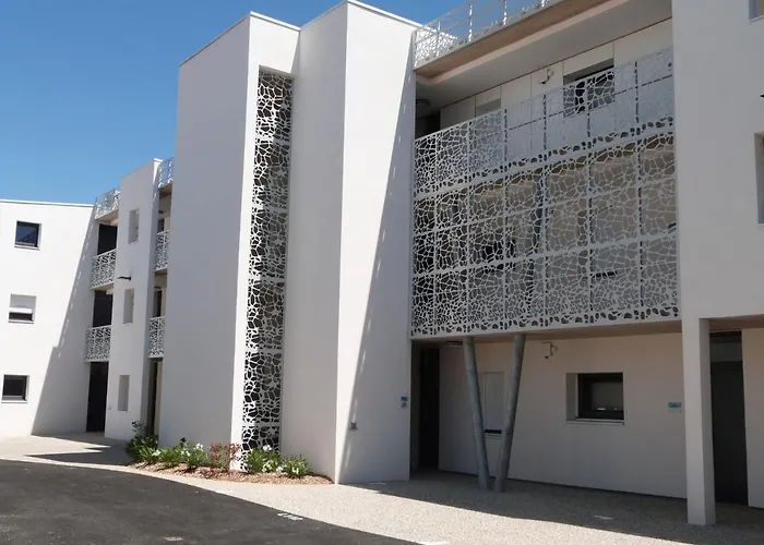 En Bord De Mer, 2 Chambres, Piscine, Parking, Animaux Admis - Fr-1-194-231 Appartement