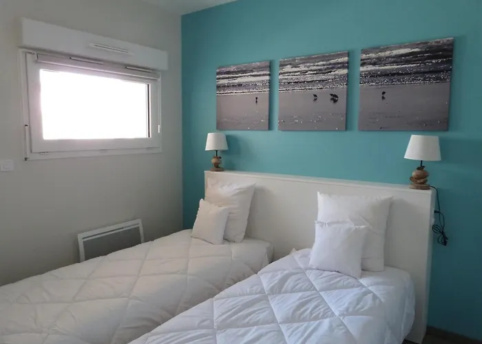 En Bord De Mer, 2 Chambres, Piscine, Parking, Animaux Admis - Fr-1-194-231 La Tranche-sur-Mer