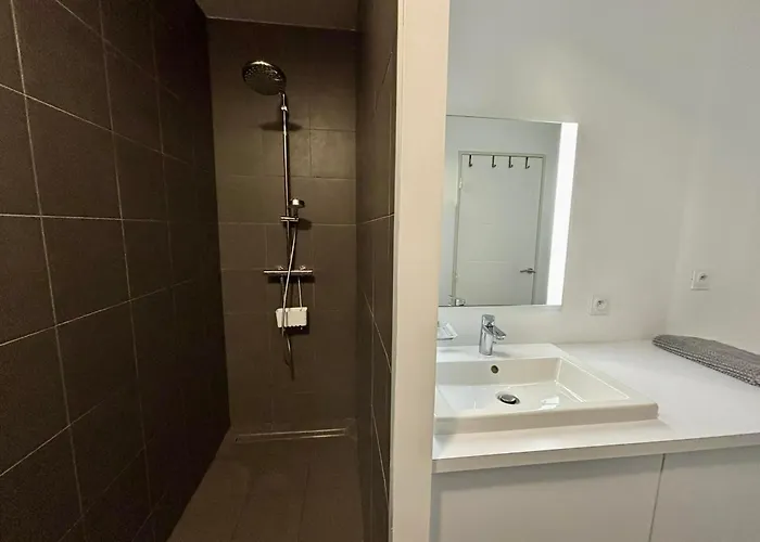 דירה En Bord De Mer, 2 Chambres, Piscine, Parking, Animaux Admis - Fr-1-194-231 *